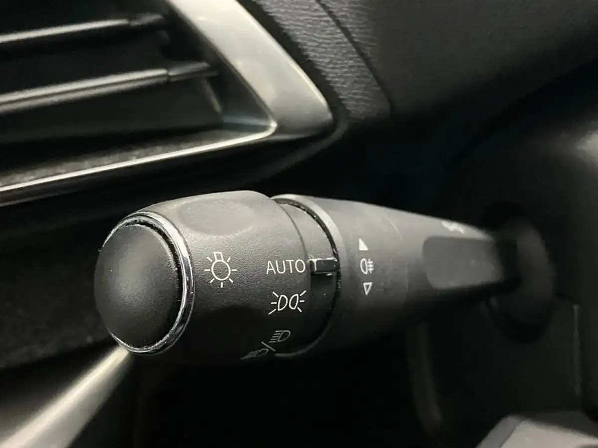 2022-peugeot-3008-suv-15-bluehdi-allure-premium-big-36