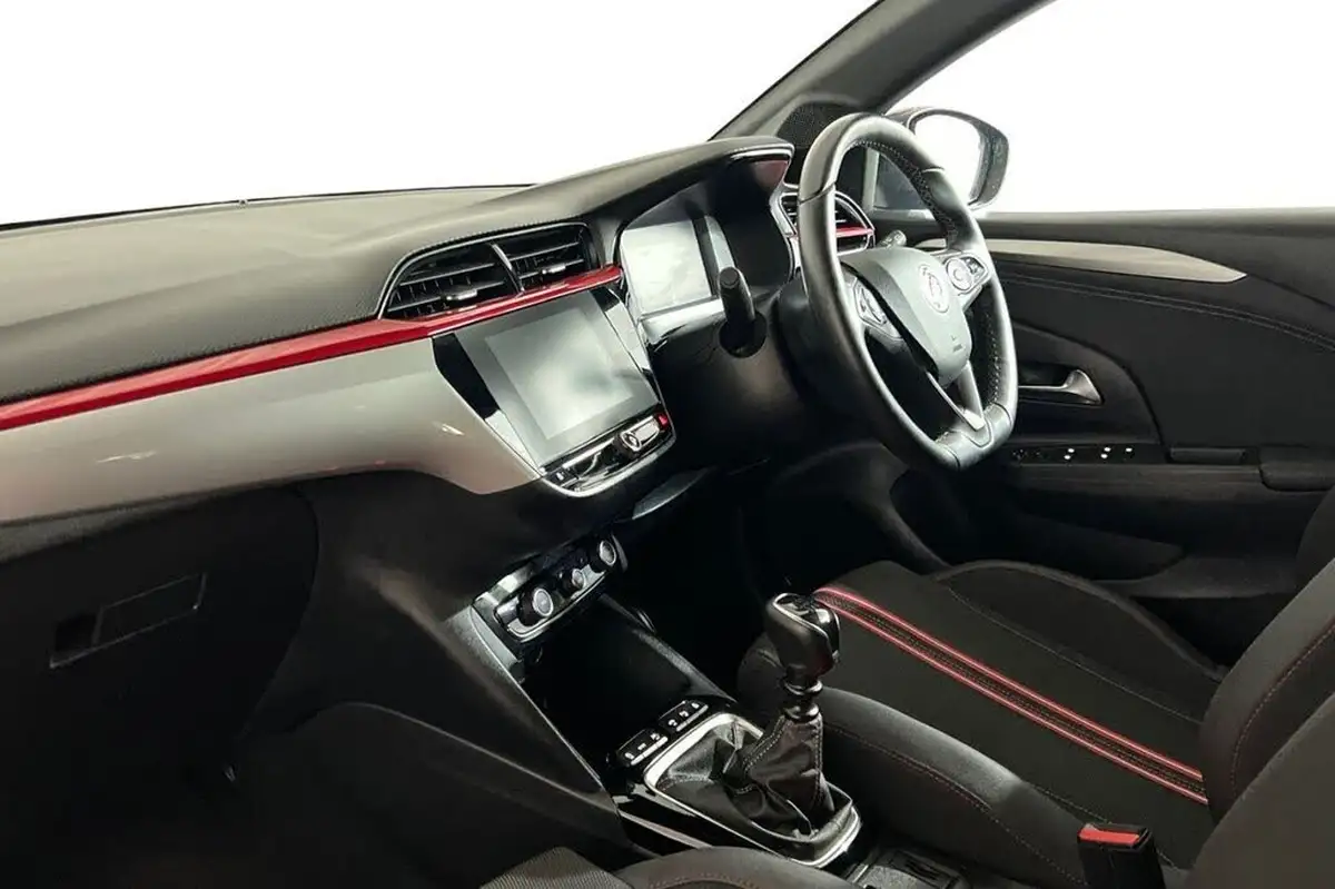 2022-vauxhall-corsa-12-turbo-gs-line-100ps-big-10