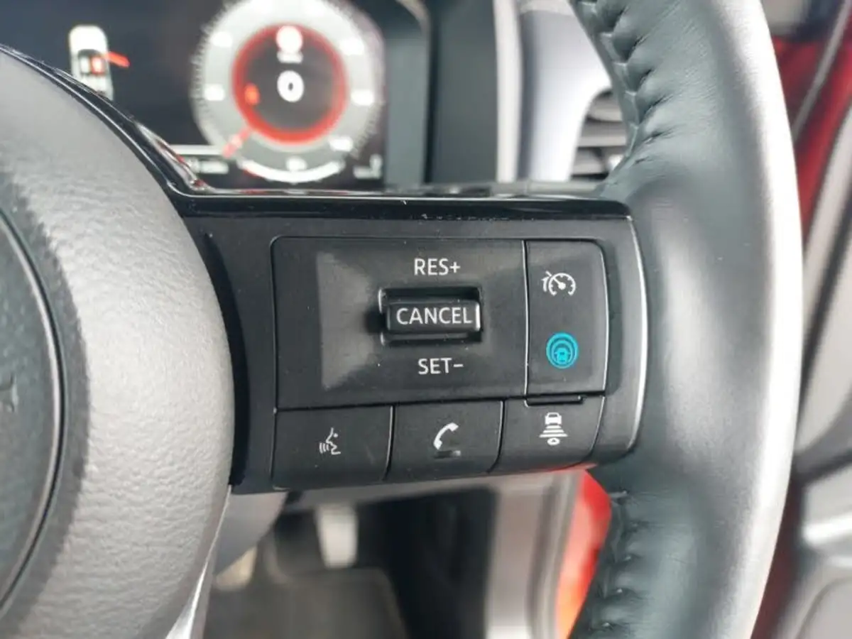 2024-nissan-qashqai-13-dig-t-tekna-140ps-mild-hybrid-big-10