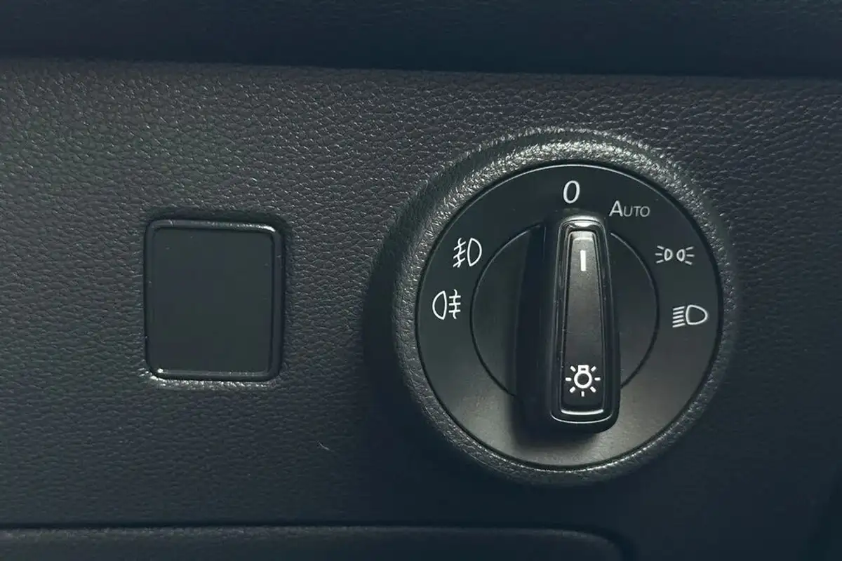 2021-cupra-ateca-20-tsi-vz2-big-37