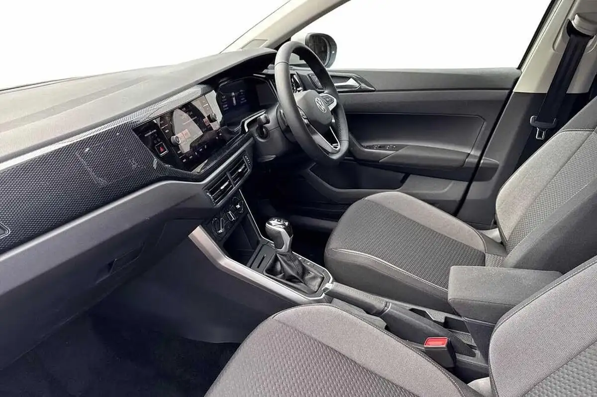 2025-volkswagen-taigo-10-tsi-life-115ps-dsg-big-1