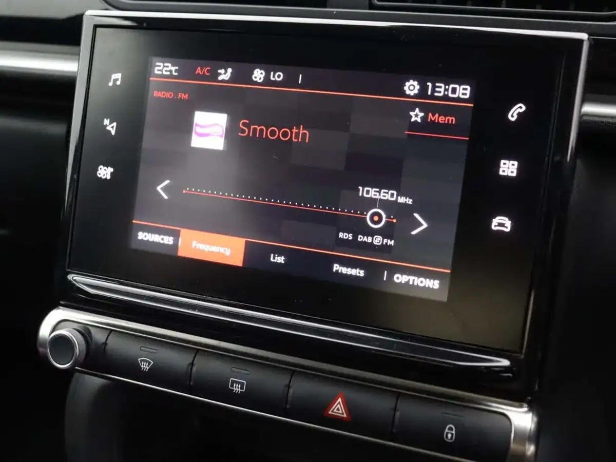2019-citroen-c3-12-puretech-flair-110ps-ss-big-18