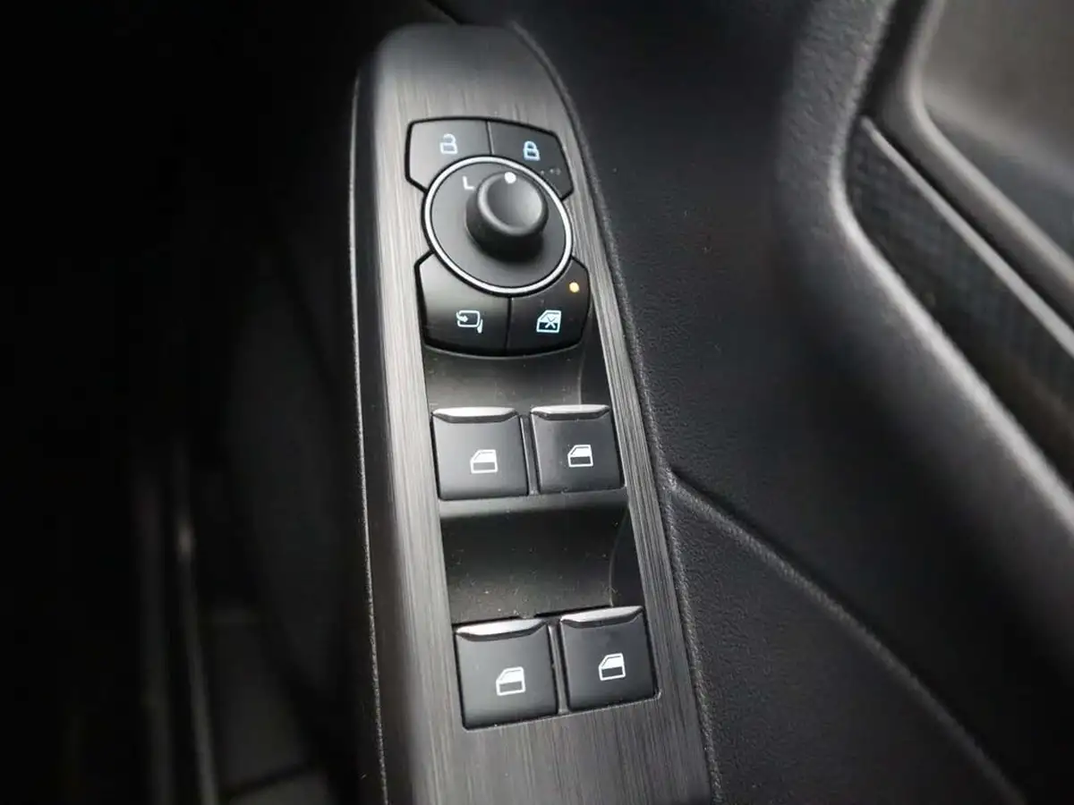 2023-ford-kuga-15t-st-line-edition-big-42