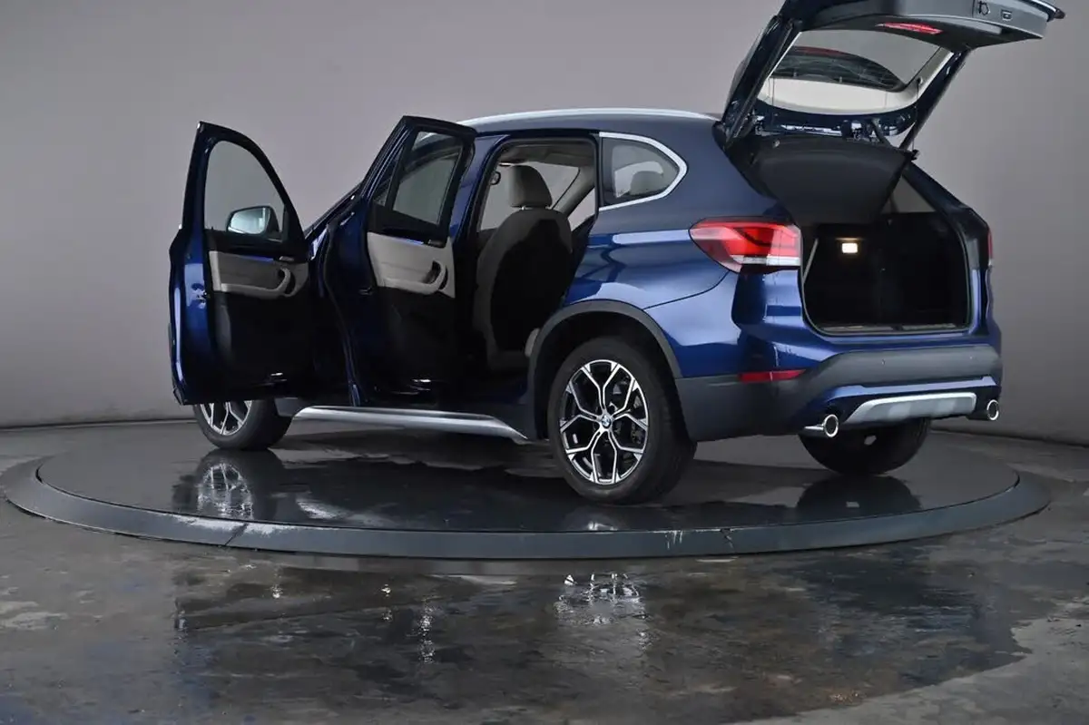 2019-bmw-x1-20-sdrive-20i-xline-sdrive-20i-big-53