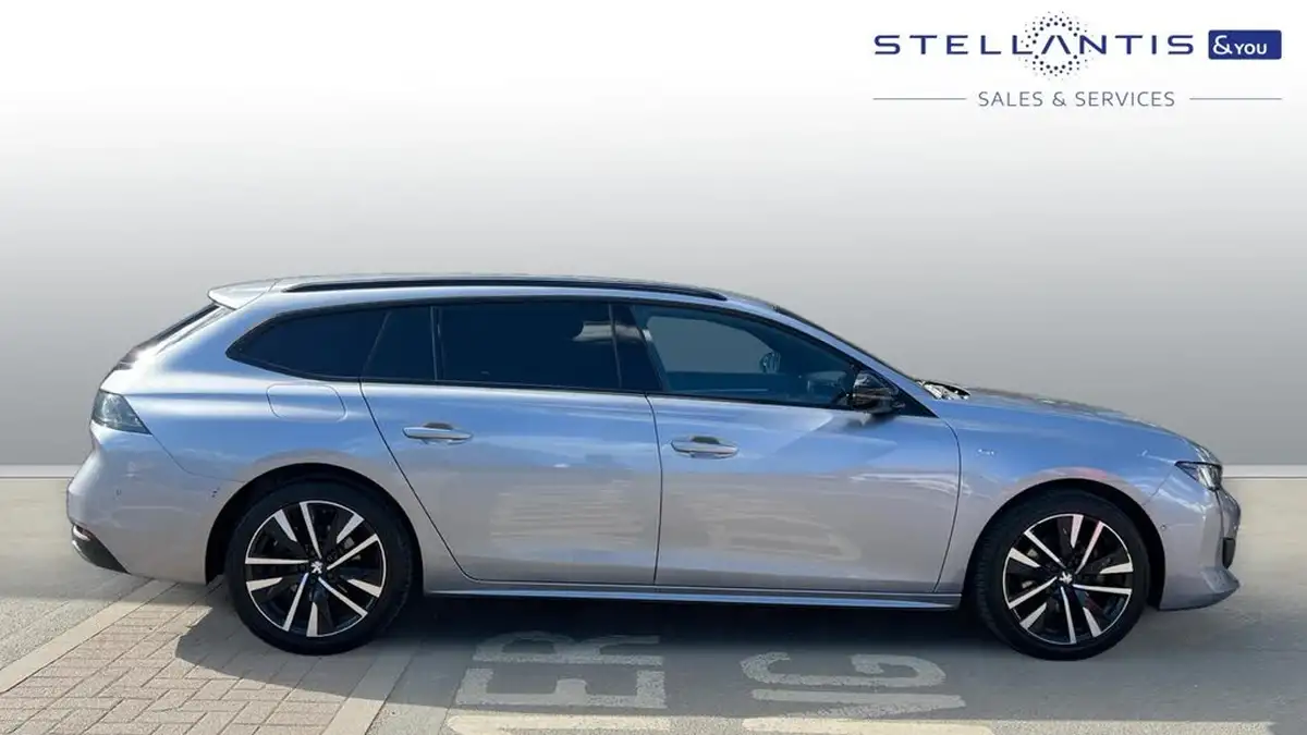 2023-peugeot-508-sw-12-puretech-gt-130ps-big-1