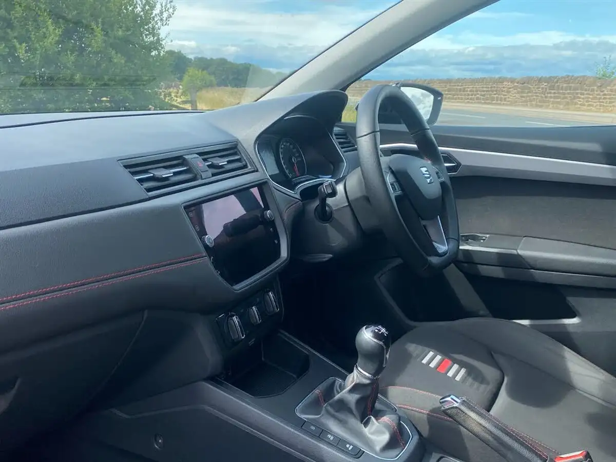 2019-seat-ibiza-10-tsi-fr-115ps-big-18