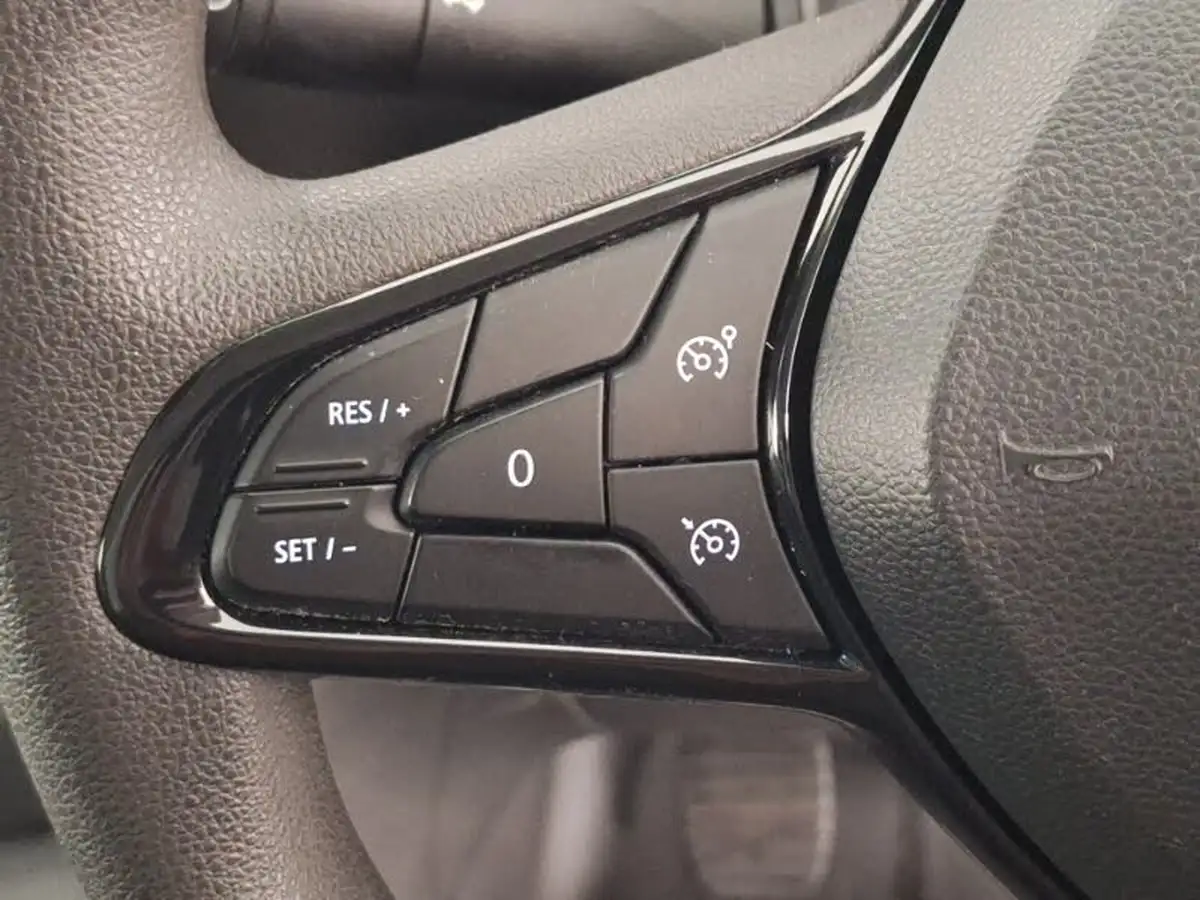 2022-renault-trafic-20dci-ll30-150-business-big-14