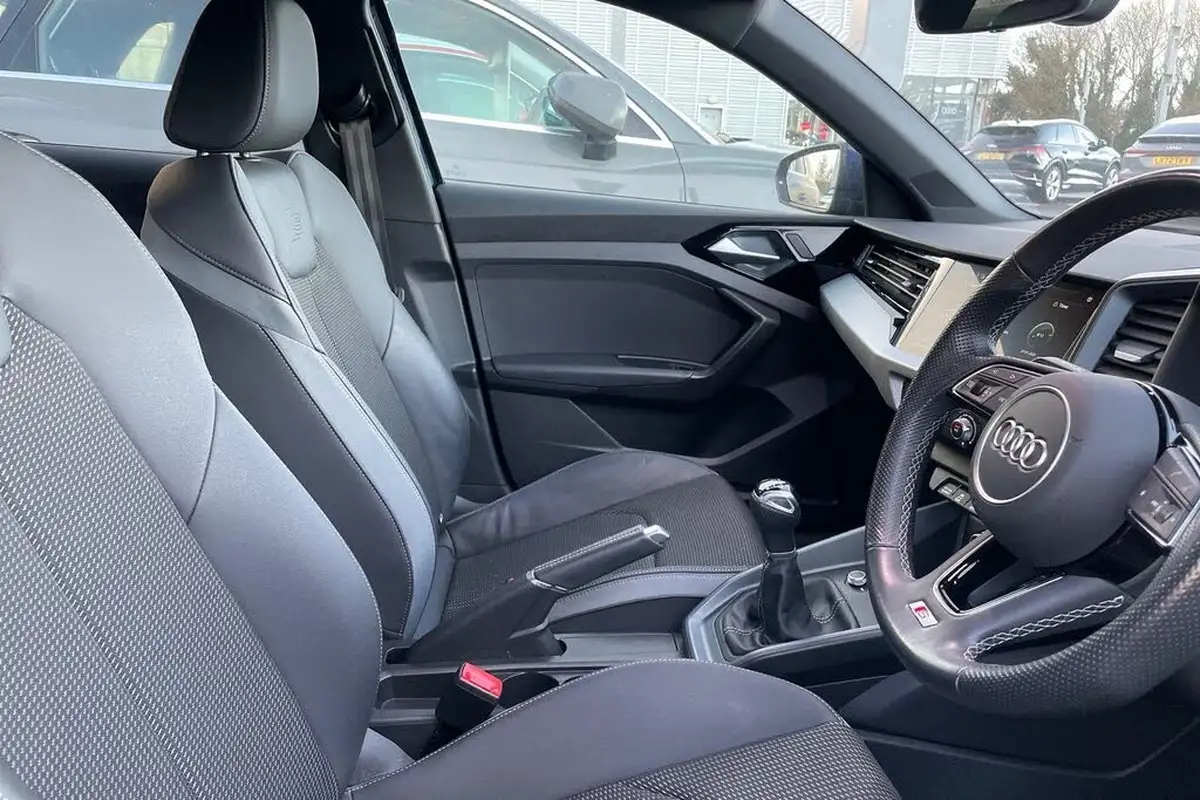 2023-audi-a1-10-30-tfsi-s-line-big-23