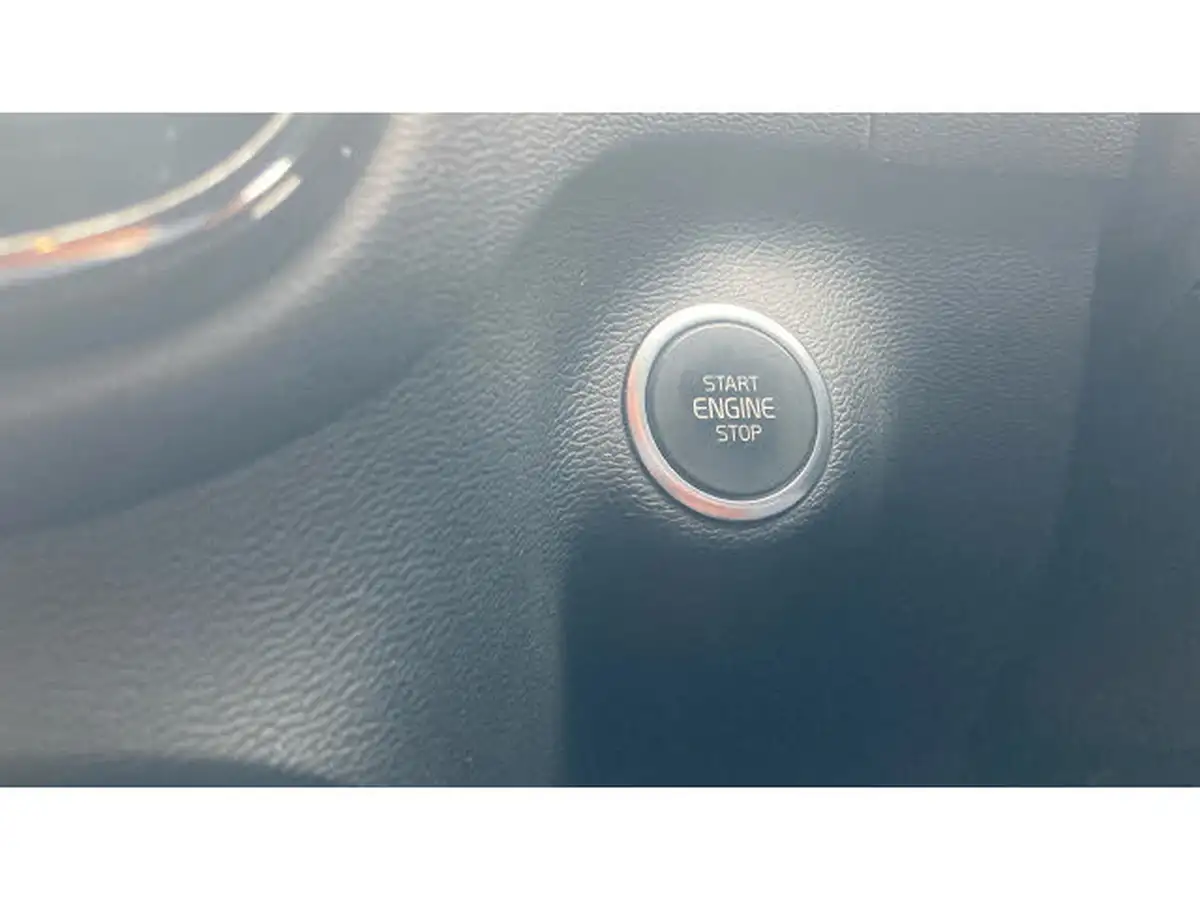 2018-volvo-xc40-15-t3-r-design-pro-big-36