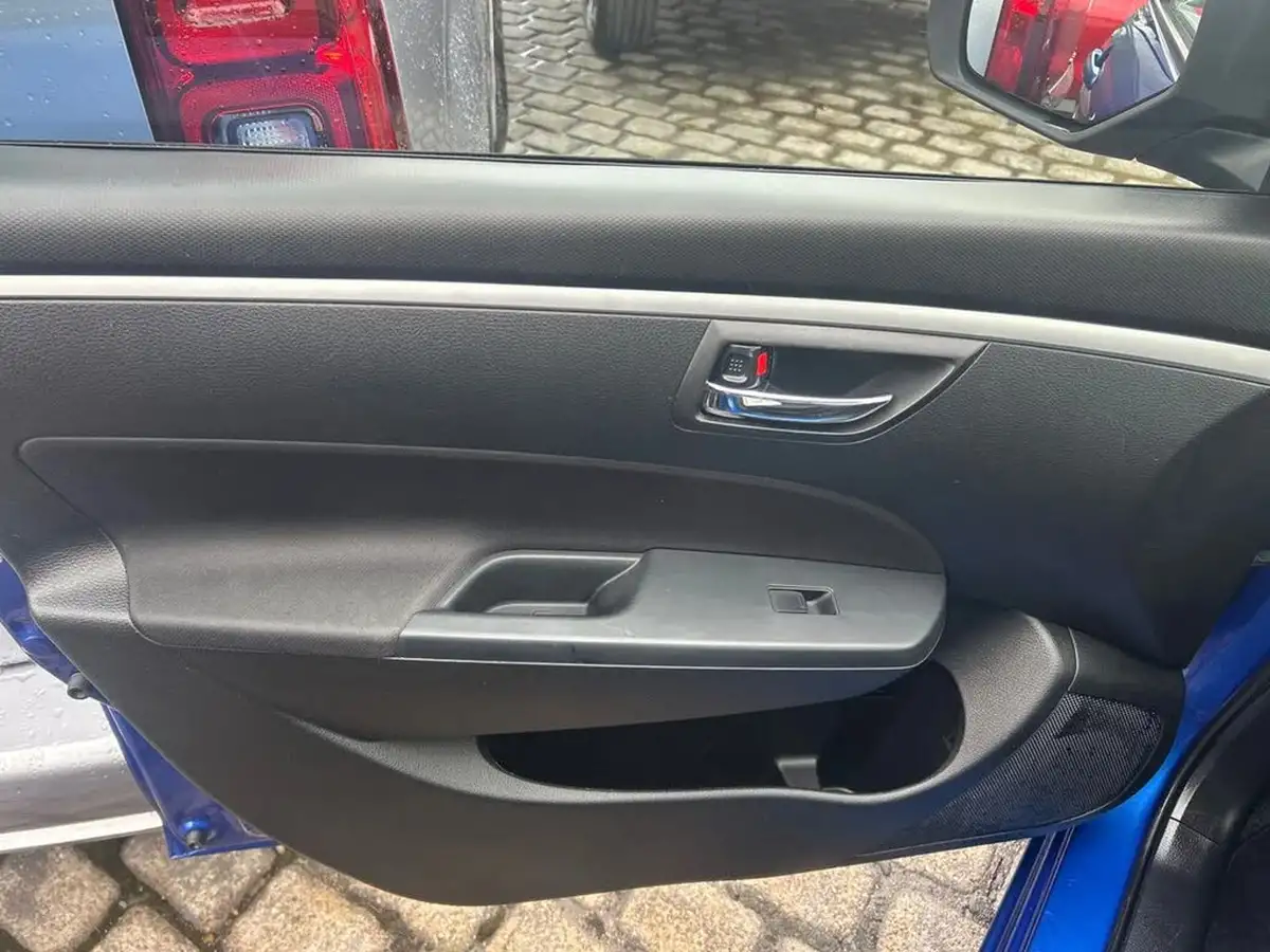 2016-suzuki-swift-12-sz-l-5d-big-36