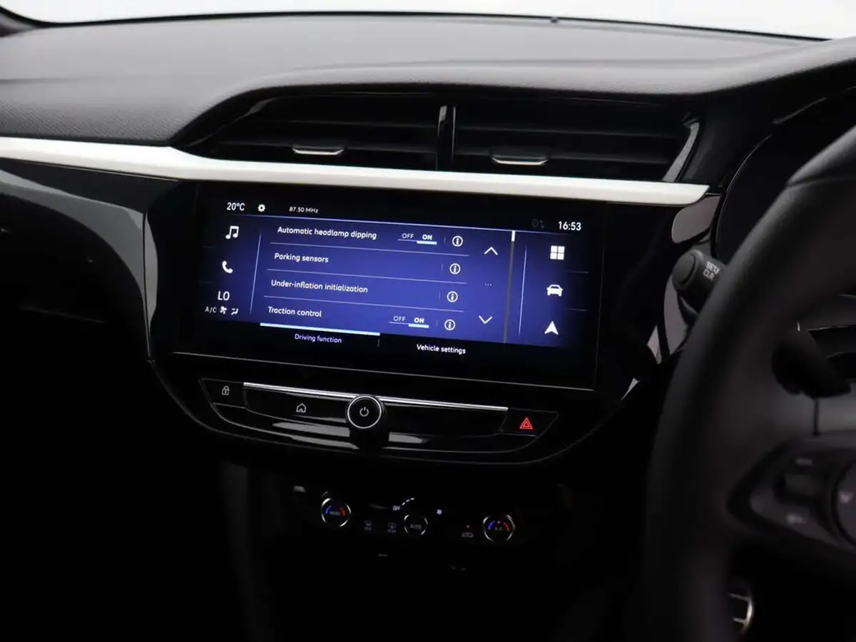 2024-vauxhall-corsa-12-turbo-gs-100ps-big-32