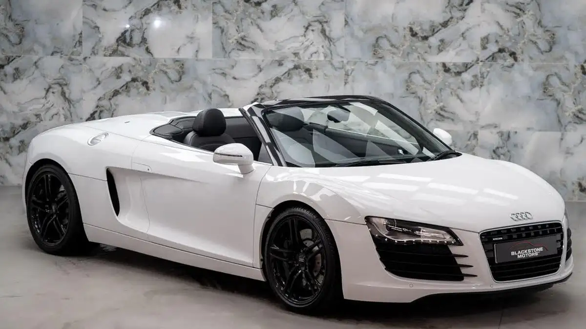 2012-audi-r8-42-quattro-spyder-convertible-big-0