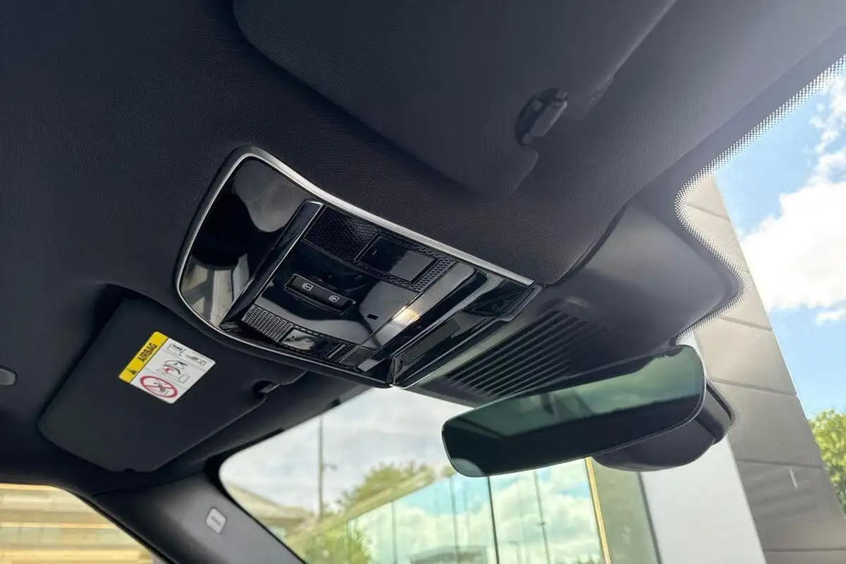 2023-land-rover-range-rover-sport-30-p400-dynamic-se-big-28