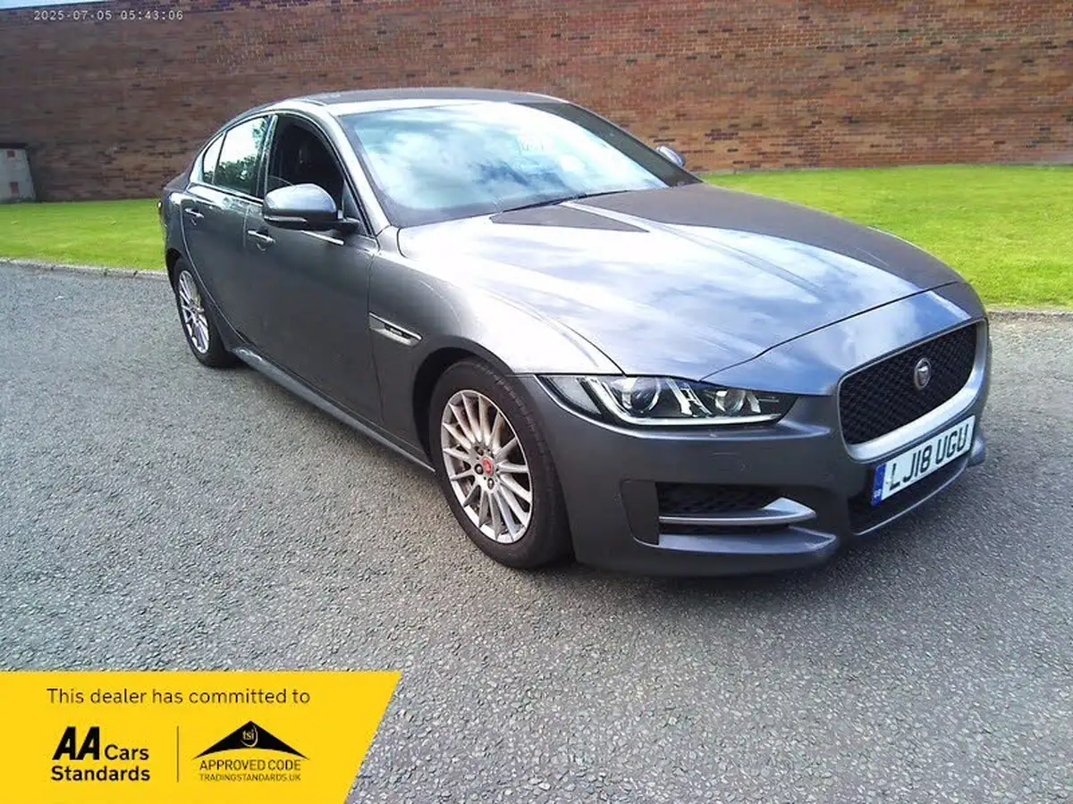 2018-jaguar-xe-20d-r-sport-163ps-1999cc-big-0
