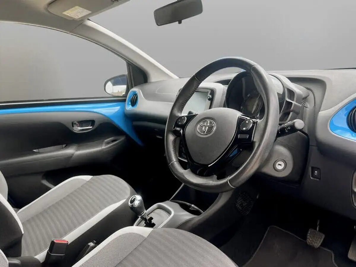 2020-toyota-aygo-10-vvt-i-x-trend-x-shift-big-23