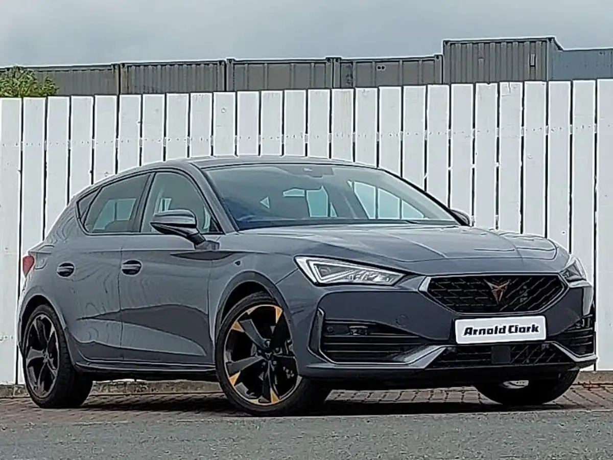 2024-cupra-leon-nf-15-etsi-v1-design-edition-hatchback-big-0