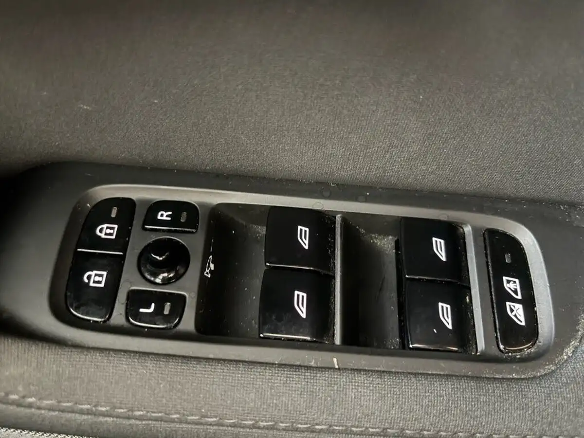 2022-polestar-polestar-2-e-ps2-170kw-long-single-plus-big-34