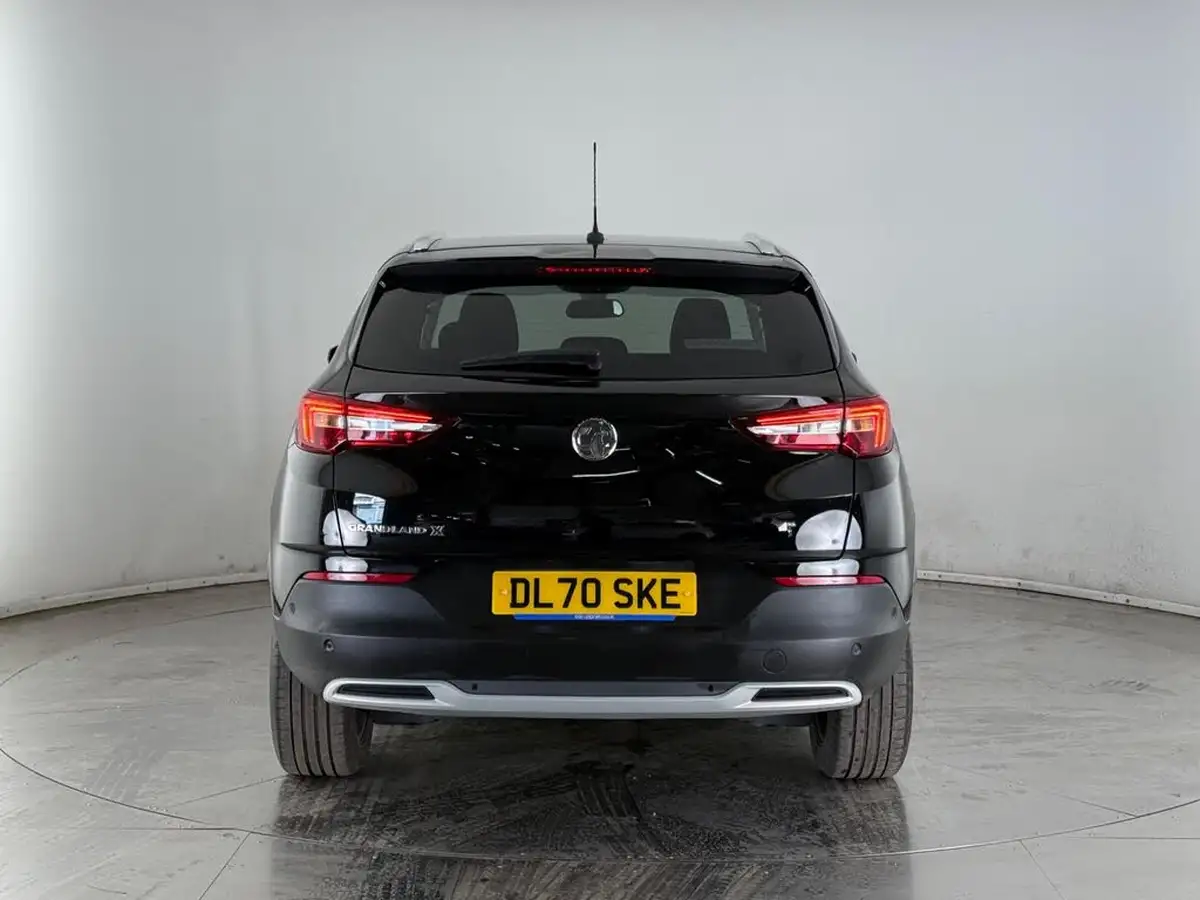 2020-vauxhall-grandland-x-12-se-premium-auto-big-8
