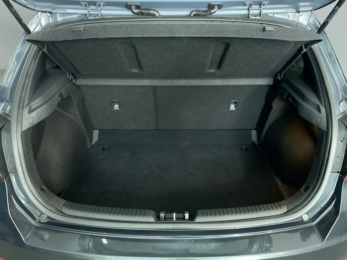 2023-hyundai-i30-10-t-gdi-se-connect-hatchback-dct-big-20