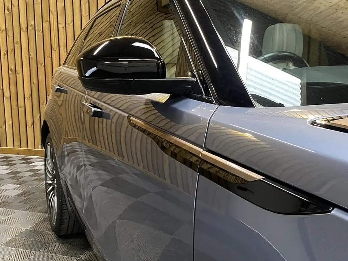 2018-land-rover-range-rover-velar-20-d240-r-dynamic-hse-big-61