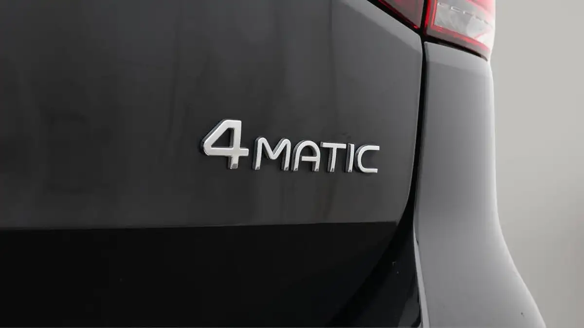 2022-mercedes-benz-eqb-e-eqb-350-amg-line-premium-big-26