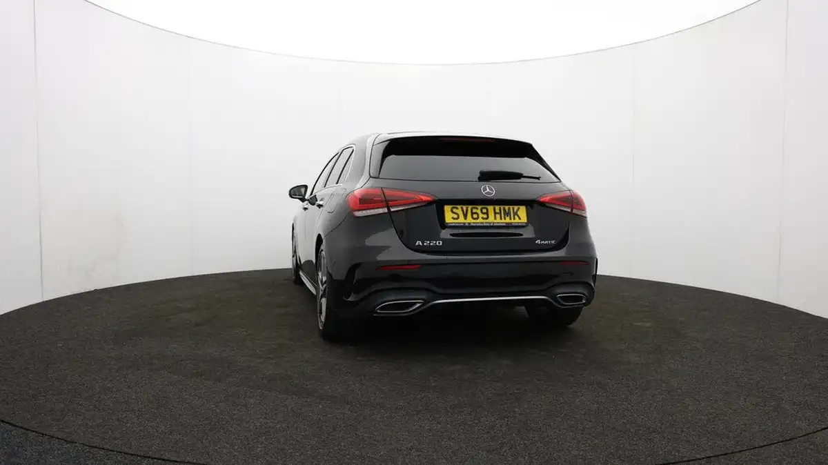 2019-mercedes-benz-a-class-20-a220-amg-line-premium-plus-hatchback-5d-4matic-big-35
