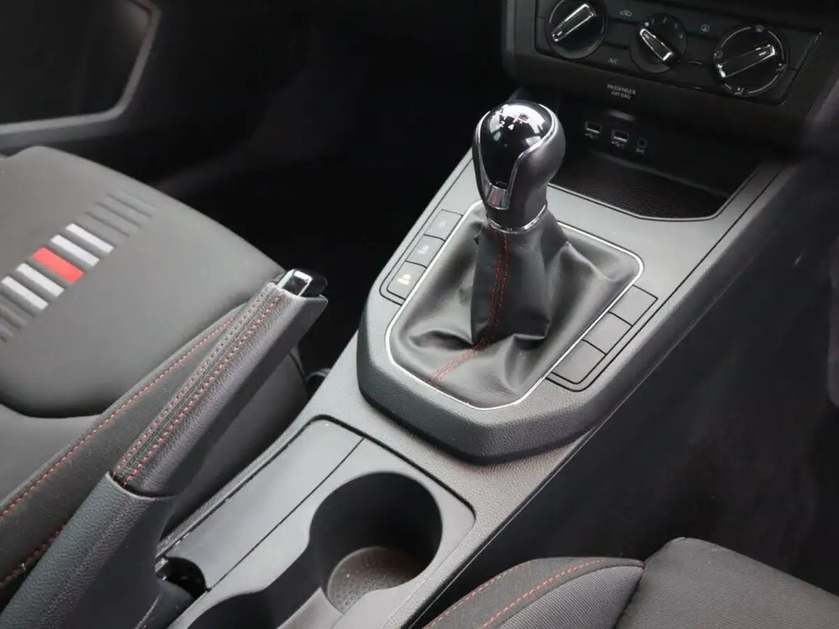 2020-seat-ibiza-10-tsi-fr-95ps-big-20