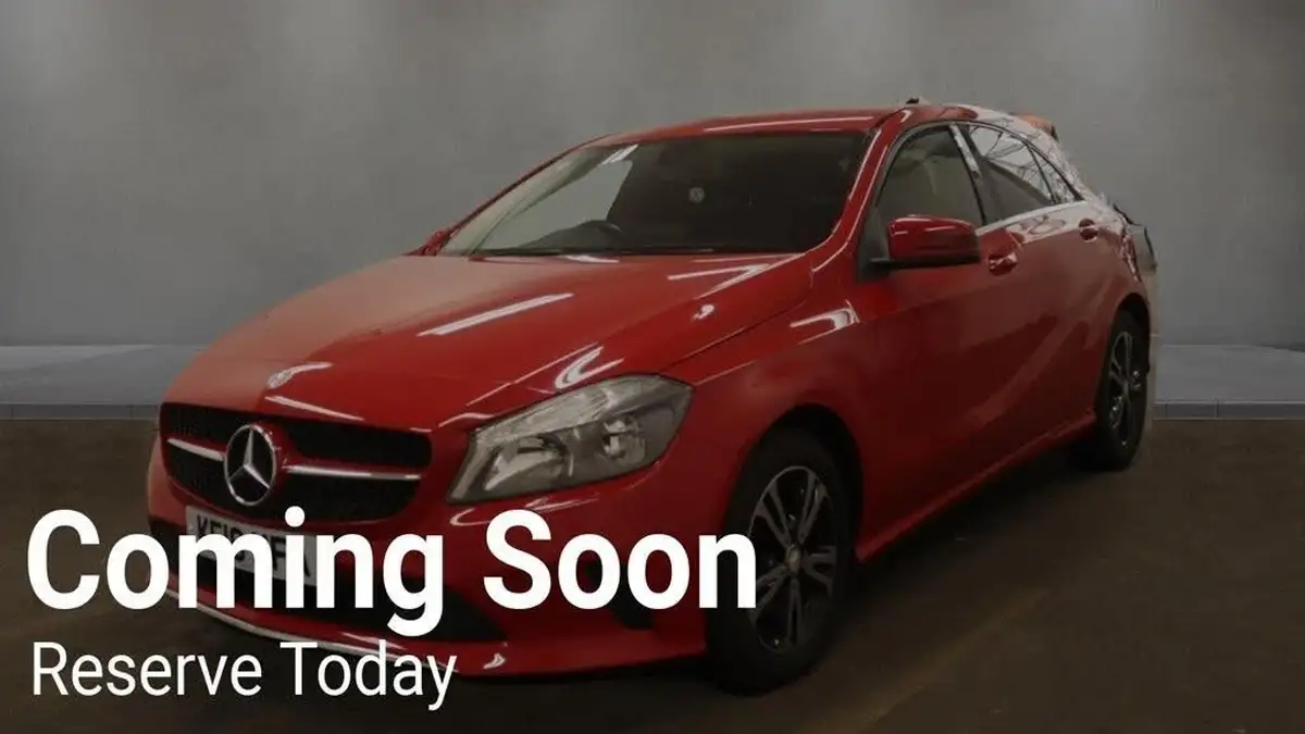 2016-mercedes-benz-a-class-21d-a200d-se-ss-7g-dct-big-1