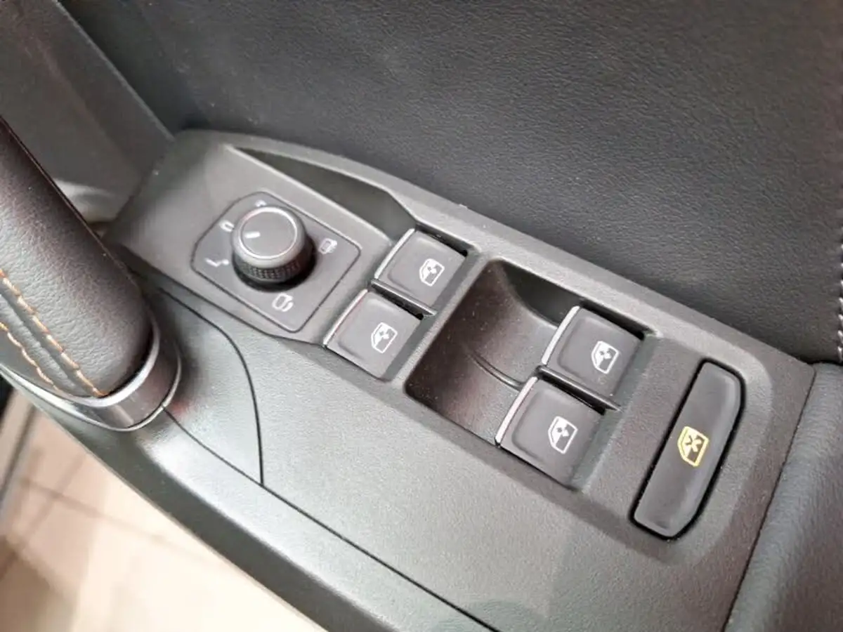 2023-cupra-formentor-15-tsi-v2-big-16