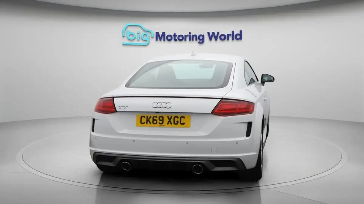2019-audi-tt-coupe-20-40-tfsi-s-line-big-6