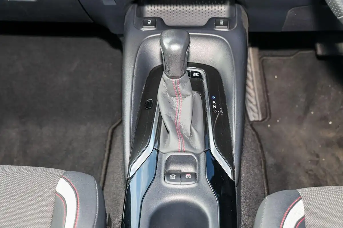 2022-toyota-corolla-20-vvt-i-gr-sport-181bhp-spare-wheel-hatchback-big-11