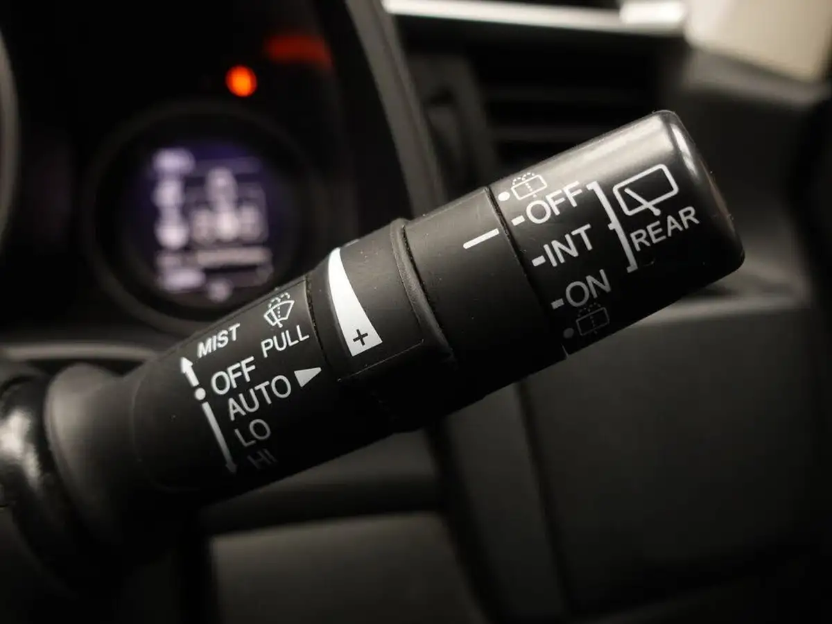 2018-honda-jazz-13-i-vtec-ex-big-32