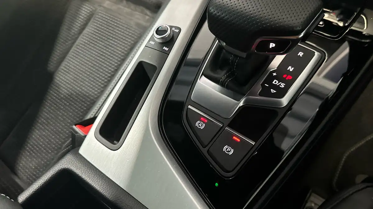 2021-audi-a5-20-35-tfsi-s-line-coupe-2d-big-22