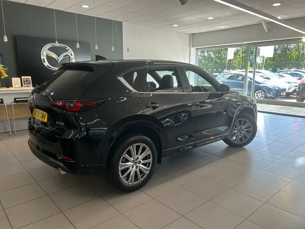 2025-mazda-cx-5-25-takumi-big-8