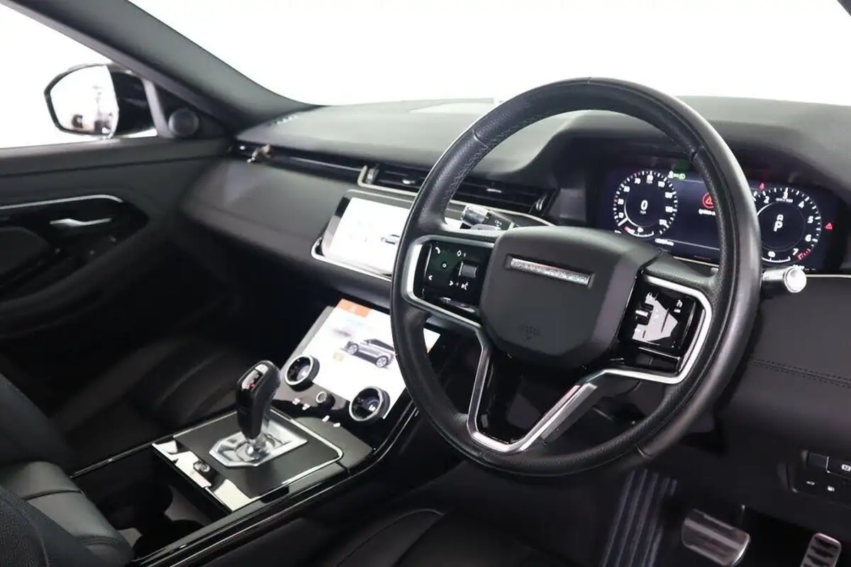 2021-land-rover-range-rover-evoque-15-p300e-r-dynamic-se-big-11