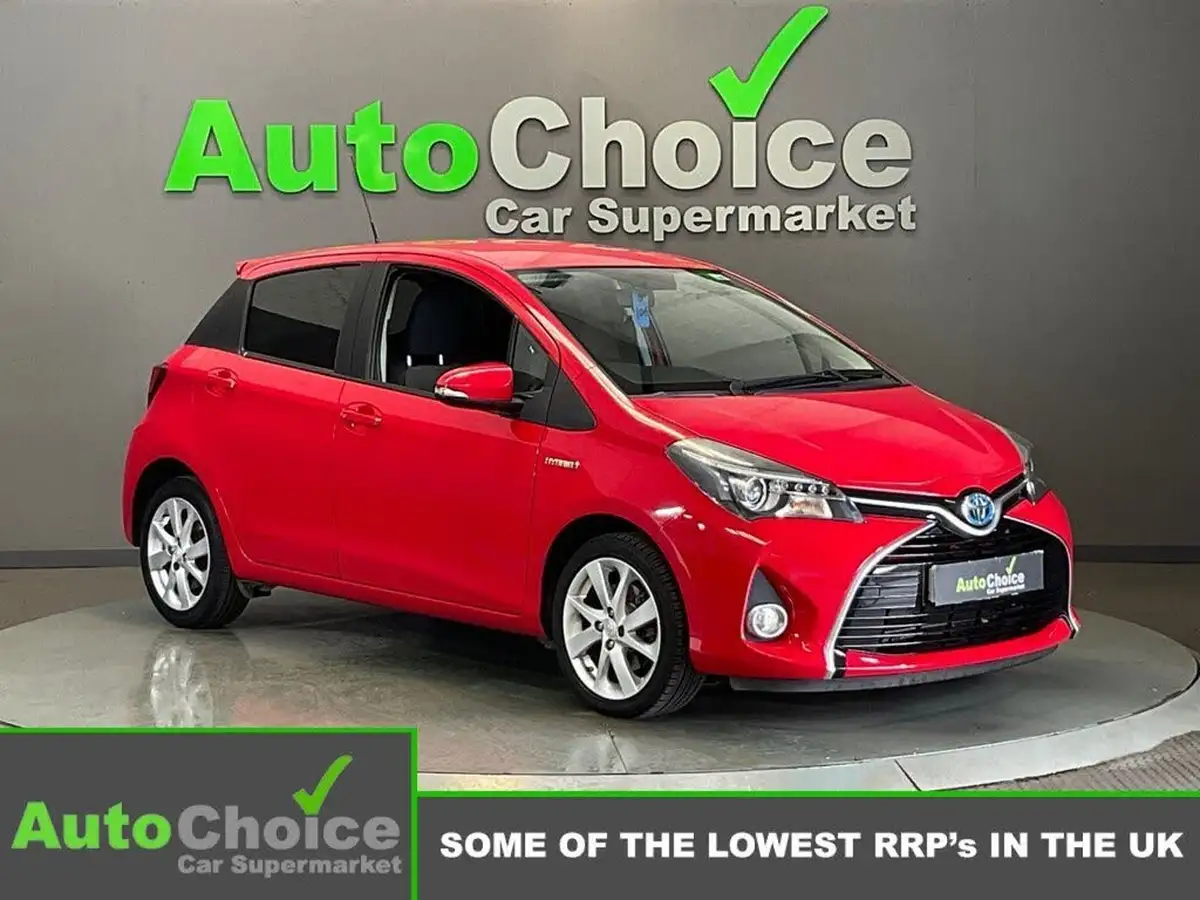 2015-toyota-yaris-15-vvt-i-sport-hybrid-big-0