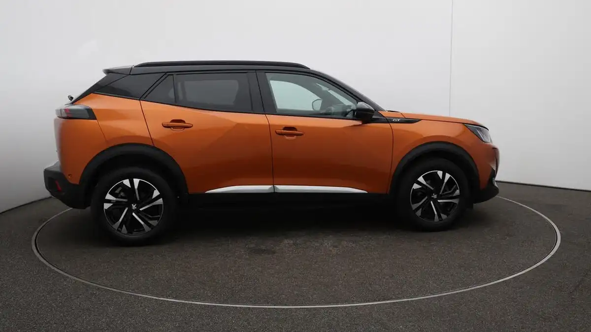 2022-peugeot-2008-suv-12-puretech-gt-big-53