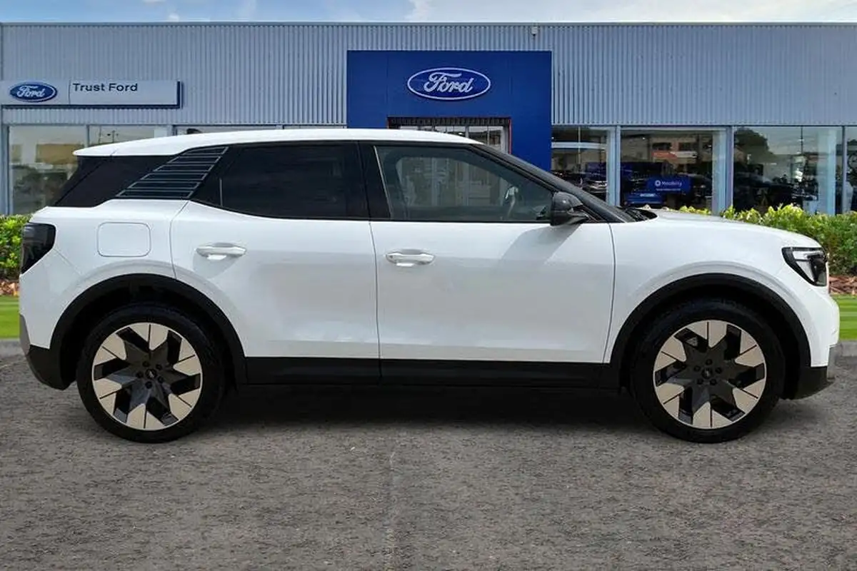 2024-ford-explorer-e-premium-286ps-77kwh-big-2
