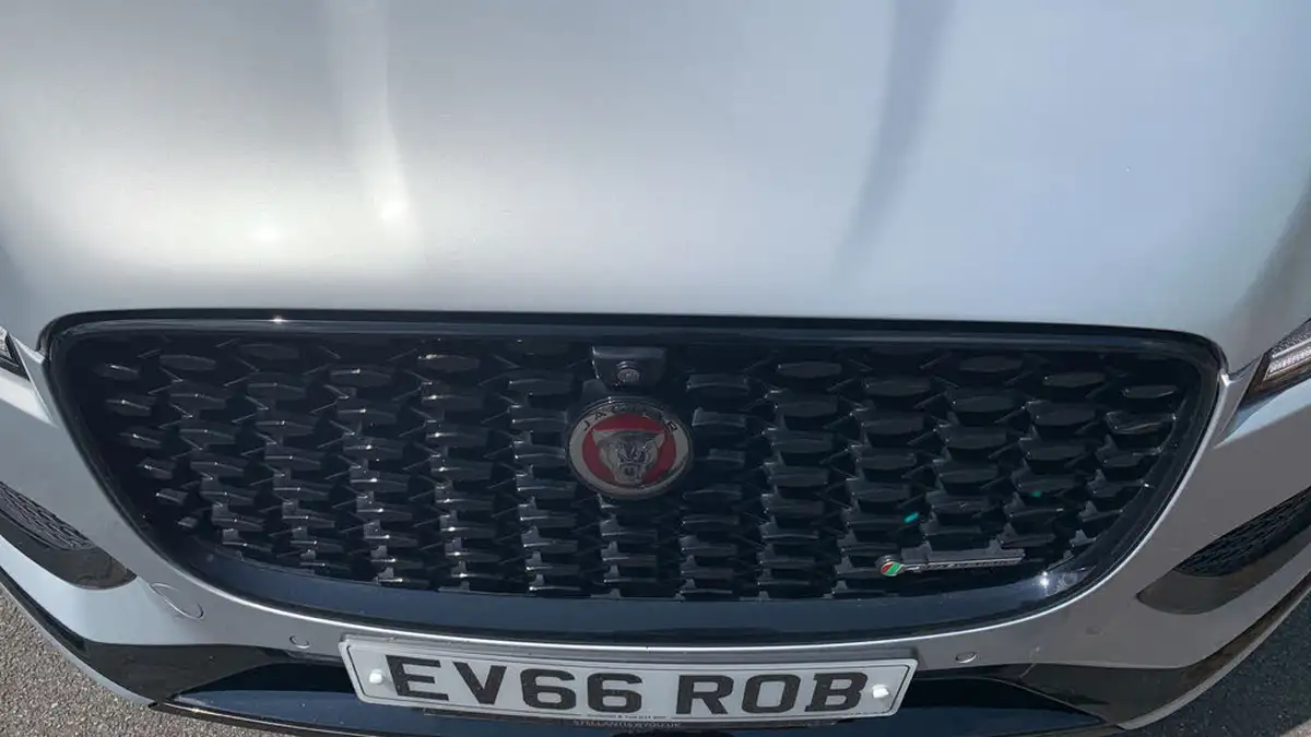 2021-jaguar-f-pace-20-d200-r-dynamic-hse-mhev-big-45