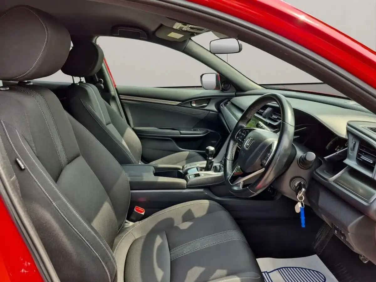 2019-honda-civic-10-vtec-turbo-sr-hatchback-5d-big-13