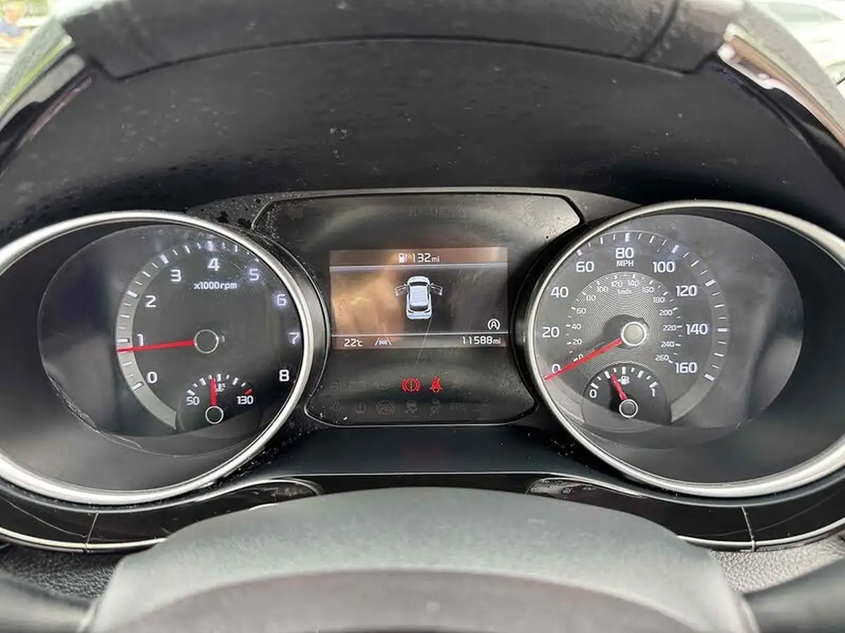 2022-kia-ceed-15-t-gdi-3-hatchback-big-27