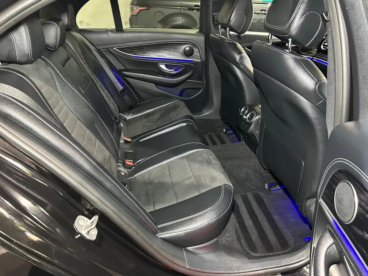 2016-mercedes-benz-e-class-20d-e220d-amg-line-ss-saloon-4d-big-22