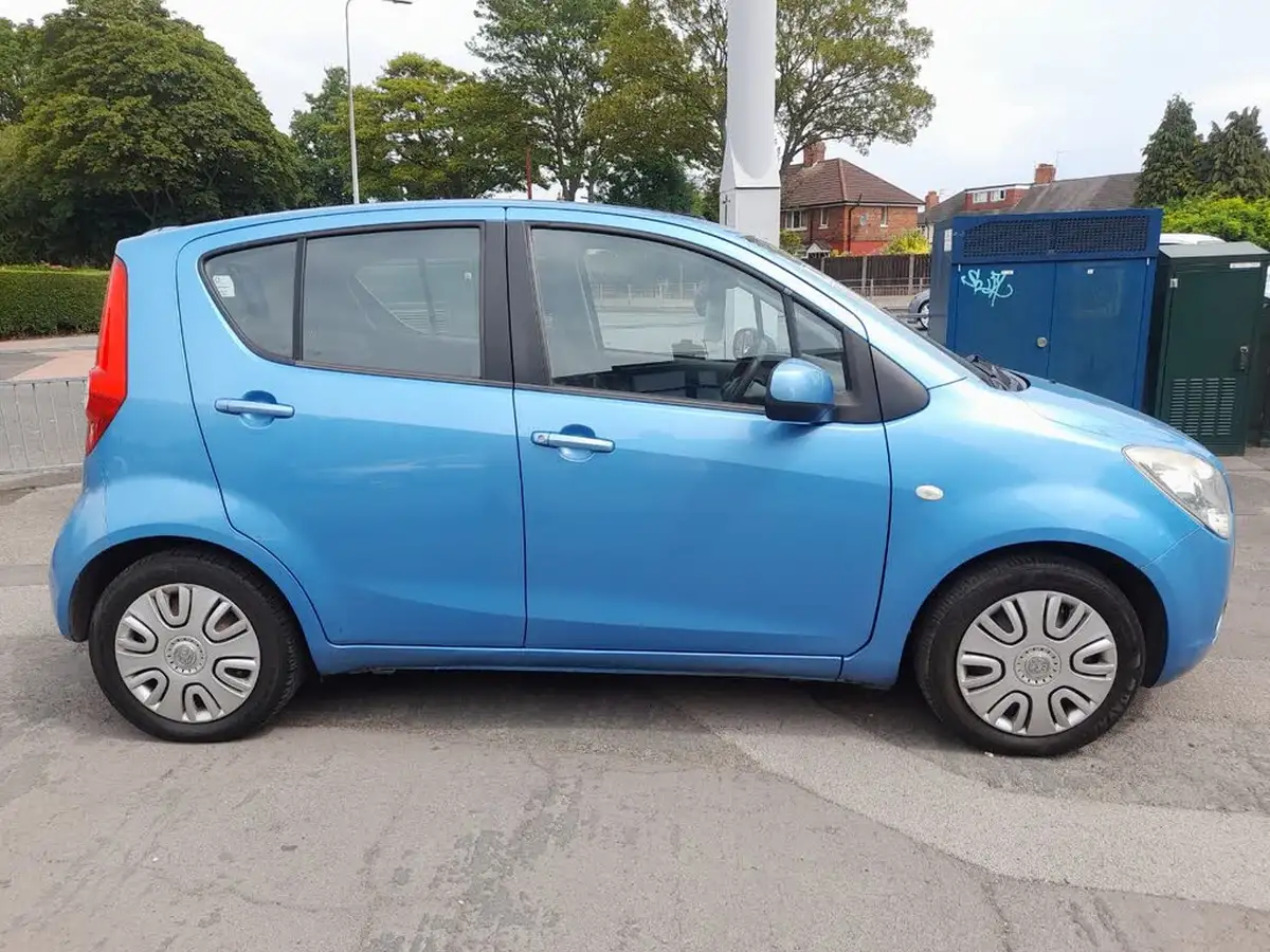 2010-vauxhall-agila-12-s-1242cc-auto-big-1