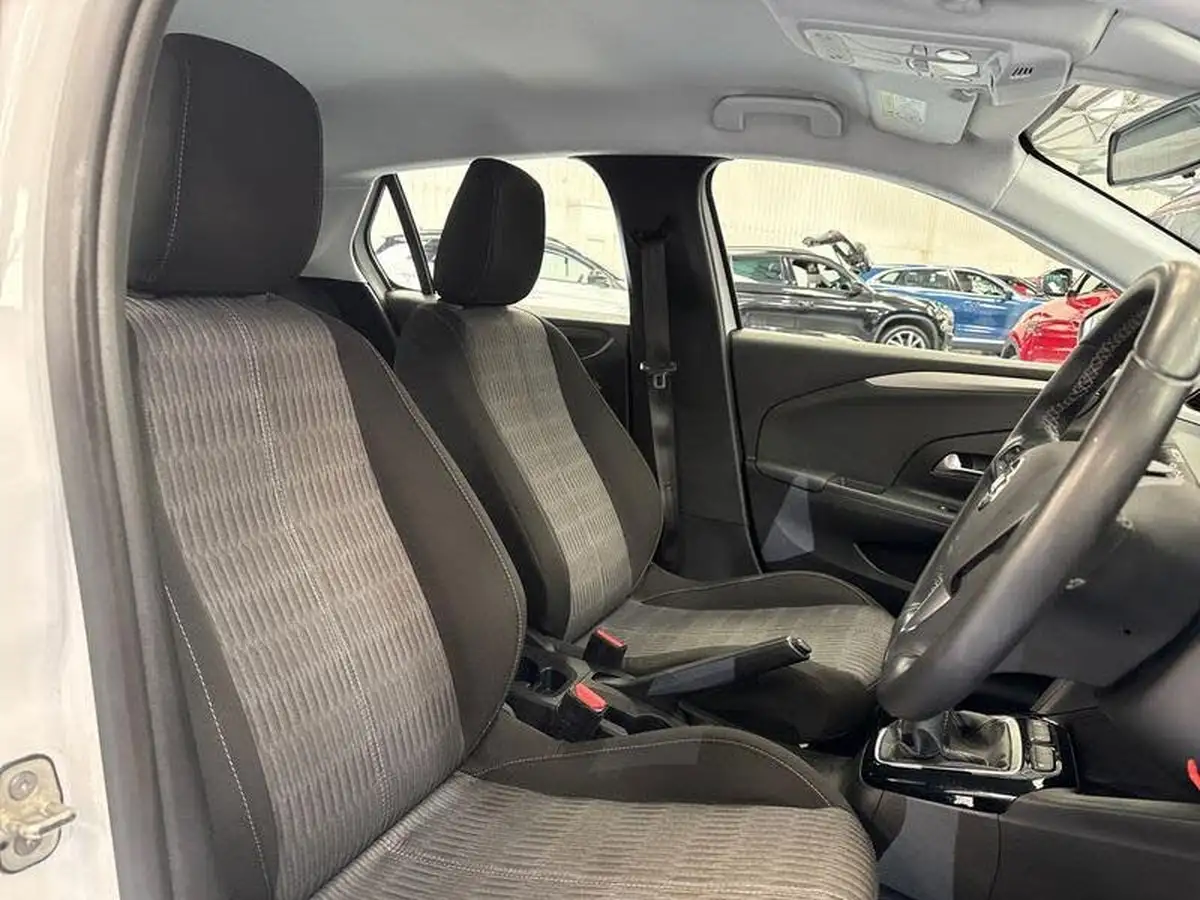 2021-vauxhall-corsa-12i-se-edition-big-15