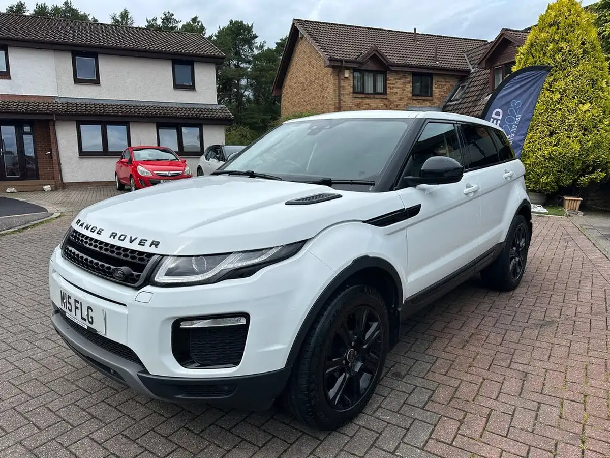 2017-land-rover-range-rover-evoque-20td4-se-tech-hatchback-5d-auto-big-4