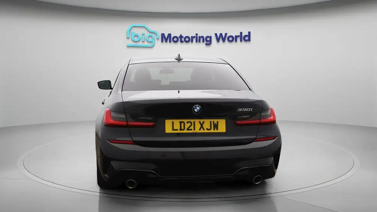 2021-bmw-3-series-20-330i-m-sport-saloon-4d-big-6