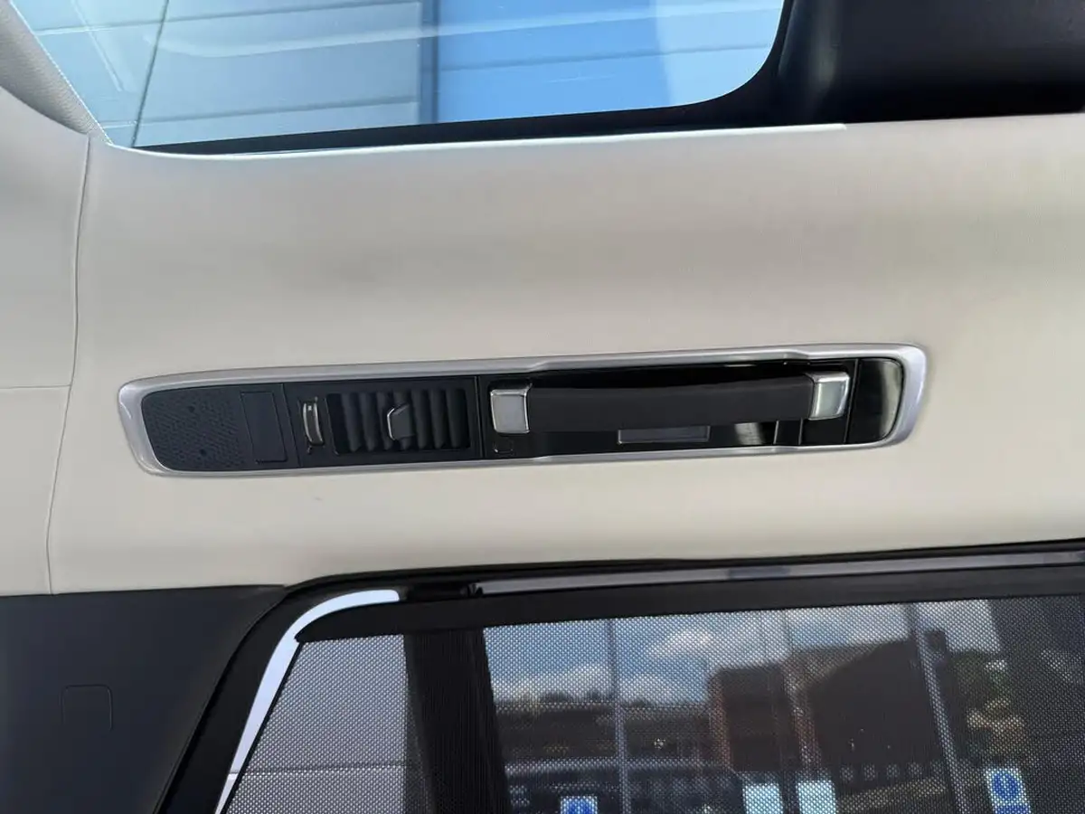 2024-land-rover-range-rover-30-d350-se-big-44