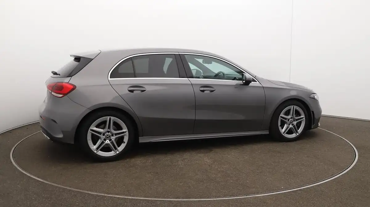 2021-mercedes-benz-a-class-20d-a220d-amg-line-hatchback-5d-big-51