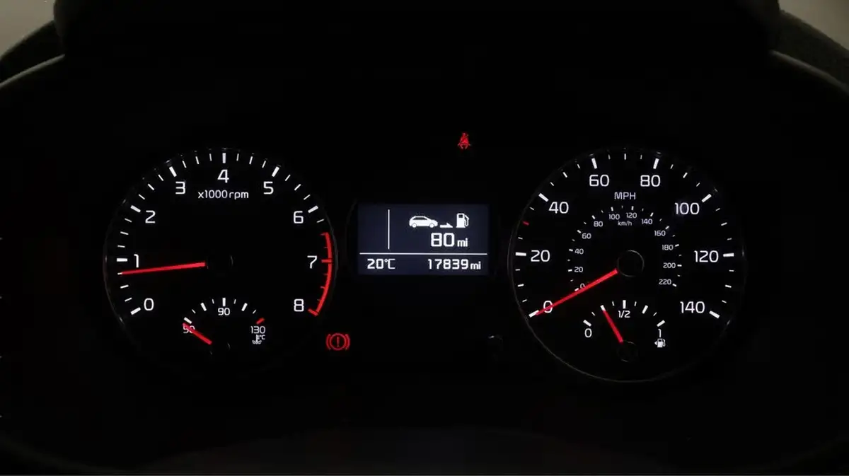 2019-kia-picanto-125-gt-line-big-10