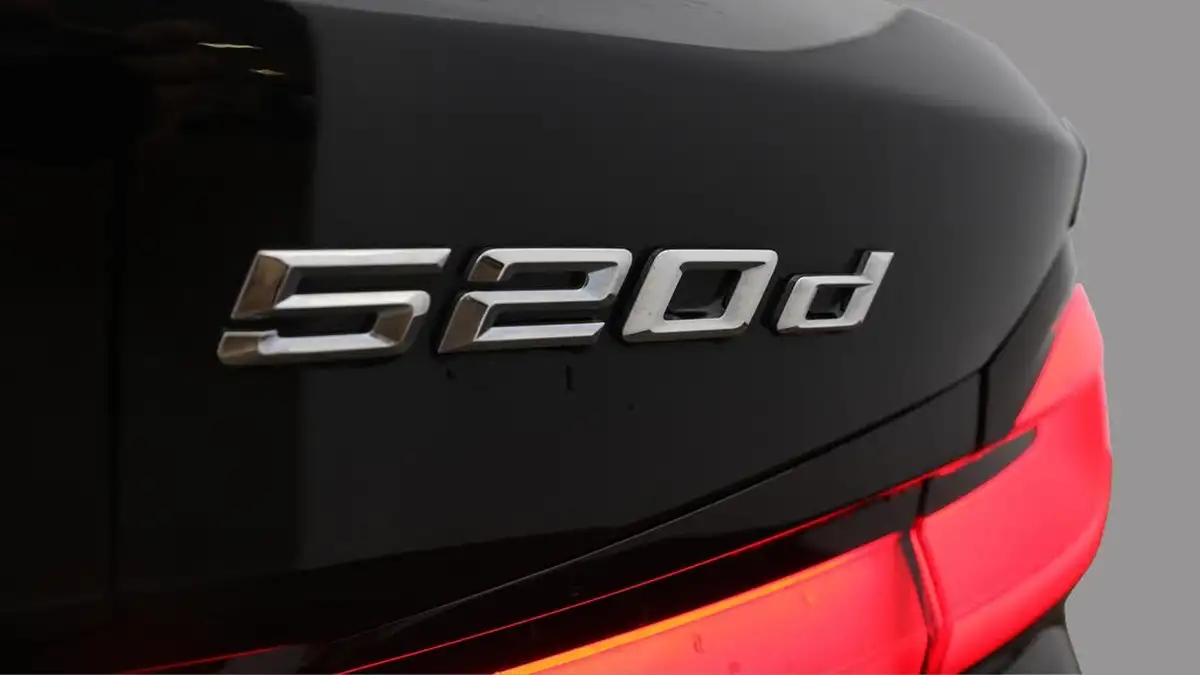 2021-bmw-5-series-20td-520d-m-sport-mht-saloon-4d-big-21